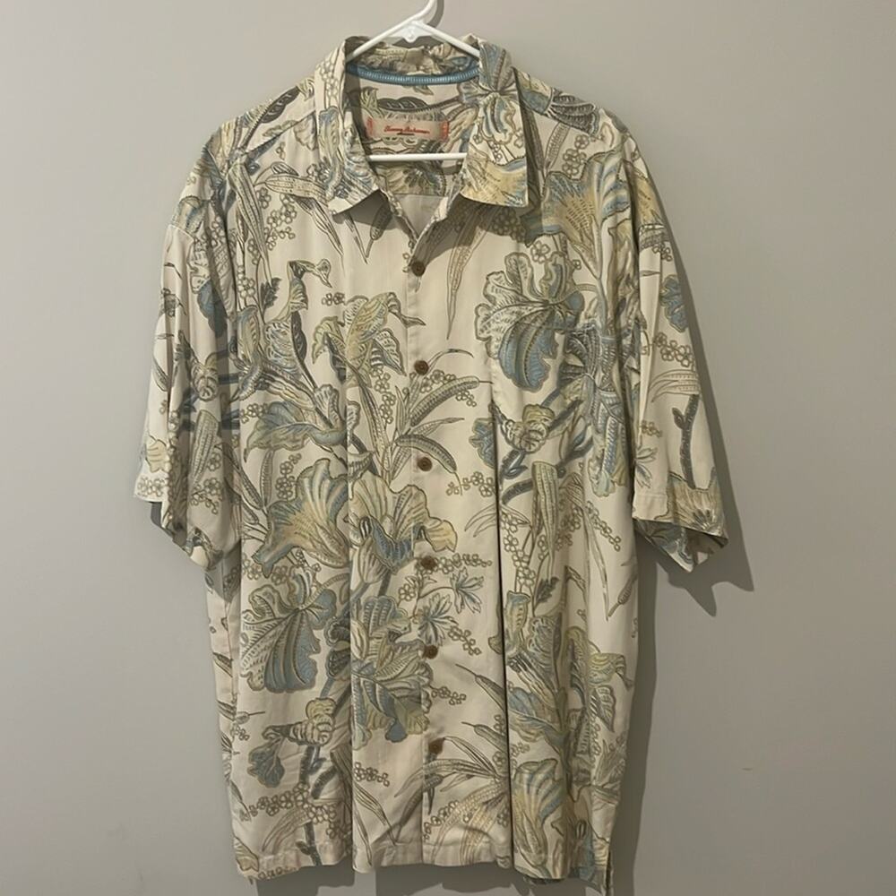 Tommy Bahama 100% Silk Camp Shirt Vacation Hawaiian‎ Print size XXL